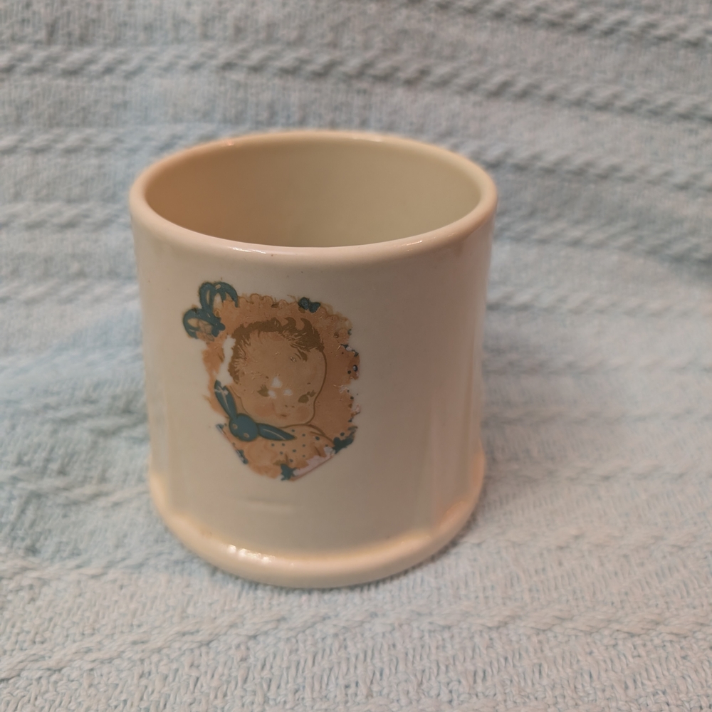 Vtg Baby Bottle Warmer From The 1940's Cream Colored